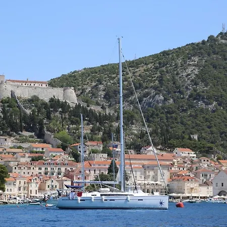Feelhvar Along Bluelagoon Appartamento Hvar Town