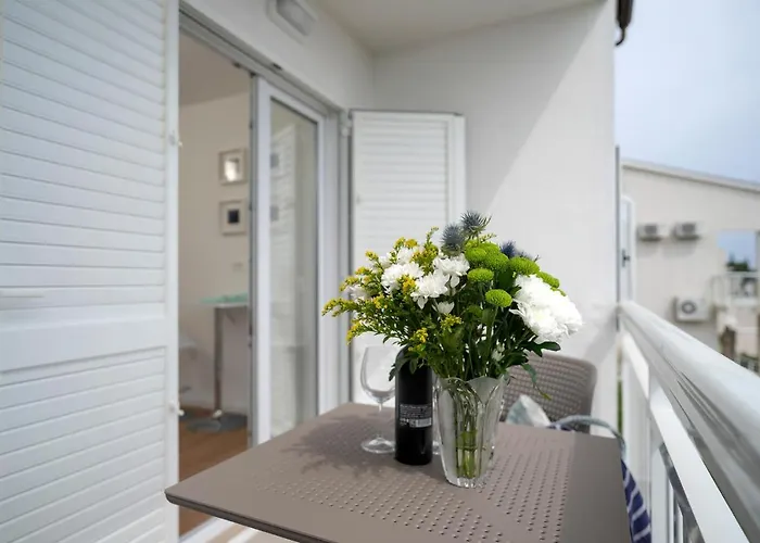 Appartamento Feelhvar Along Bluelagoon