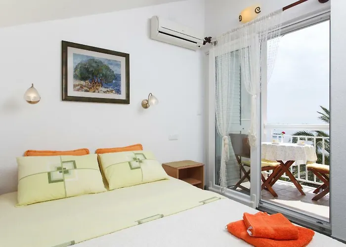 Apartment Feelhvar Along Bluelagoon