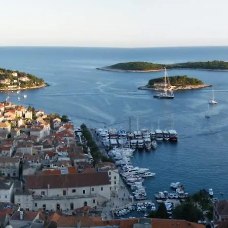 Apartamento Feelhvar Along Bluelagoon *