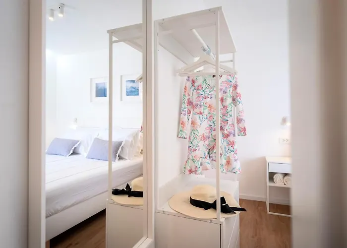 Διαμέρισμα Feelhvar Along Bluelagoon