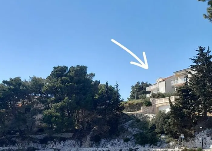 Feelhvar Along Bluelagoon * Χβαρ